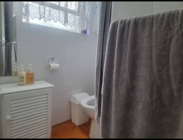 4 BEDROOM FREESTANDING FOR SALE IN DANA BAY